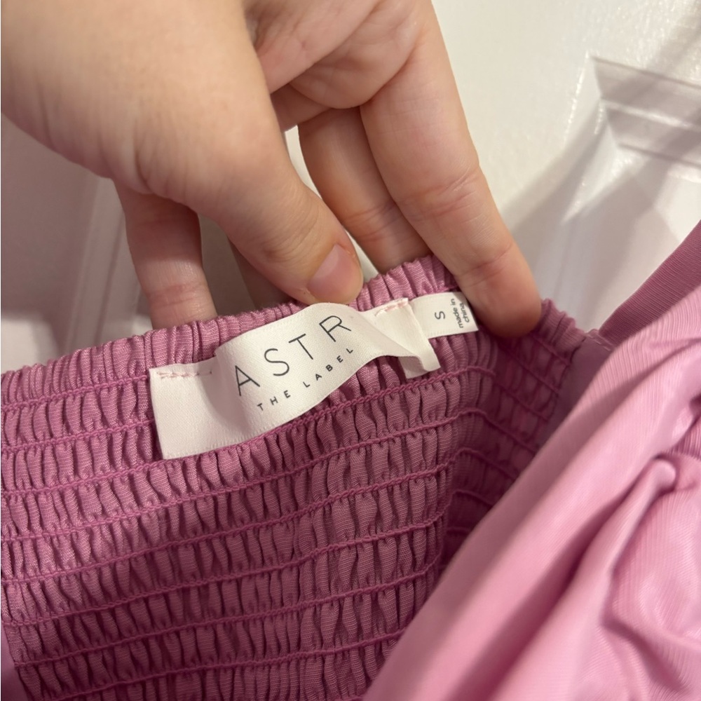 Pink Ruched Dress - Picture 3 of 3